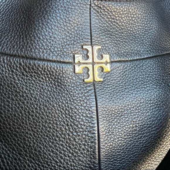 Tory Burch Expandable Black Leather Shoulder Bag! Excellent Condition! - Picture 4 of 13